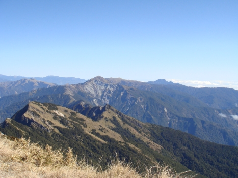 高雄关山、垭口